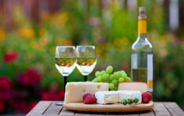 Tips to create the perfect wine and cheese pairings